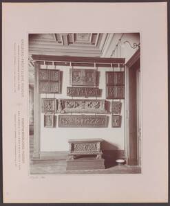 Fotografie mehrerer geschnitzter Holz-Arbeiten, aus Italien und dem Rheinland aus dem 15.-16. Jh. (vom Bearbeiter vergebener Titel) von Langhans, Jan Nepomuk