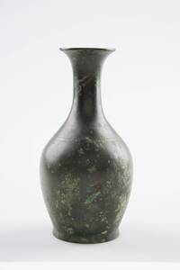 Vase (Kundika: buddhistisches Ritualgefäß für Weihwasseropfer) von Anonym