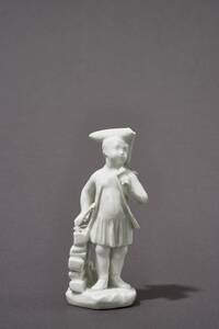 Amorette als Maurer von Kaiserliche Porzellanmanufaktur Wien