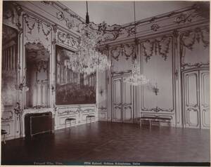 Fotografie eines Salons im Schloss Schönbrunn in Wien (vom Bearbeiter vergebener Titel) von Wlha, Josef