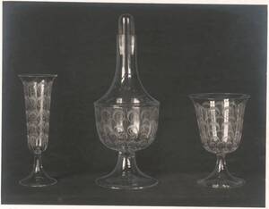 Fotografie von drei gravierten Trinkgläsern, gefertigt von Carl Schappel (vom Bearbeiter vergebener Titel) von Schappel, Carl